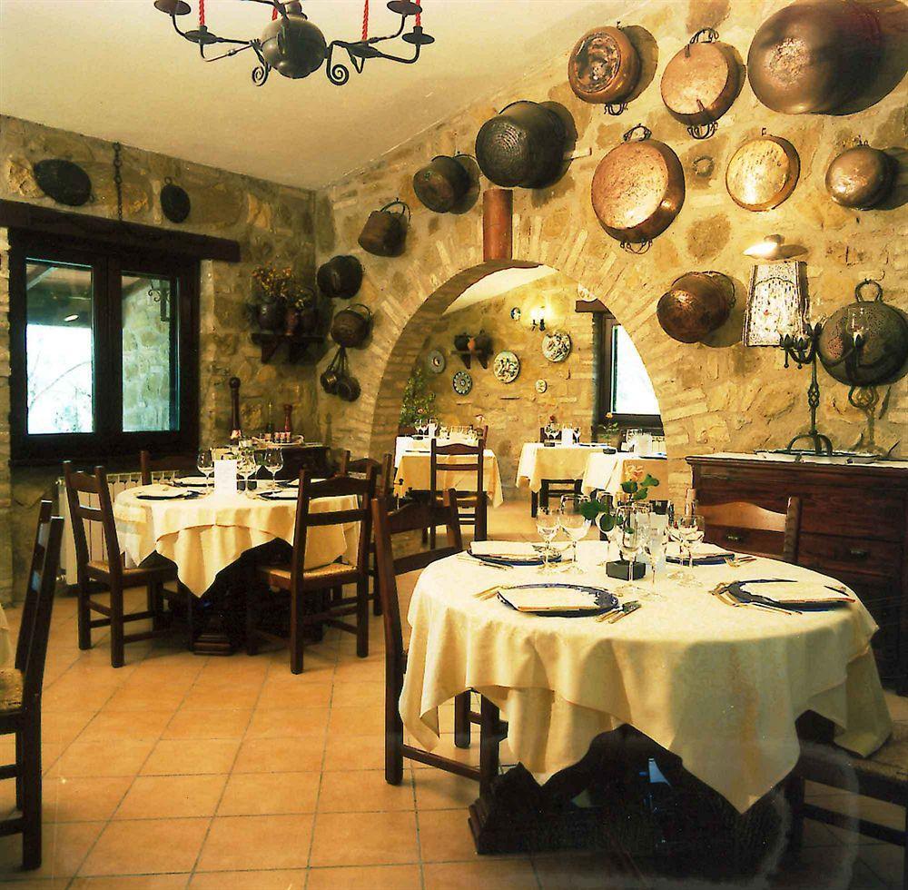 Santa Maria Degli Ancillotti Guest House Petrignano Exterior photo