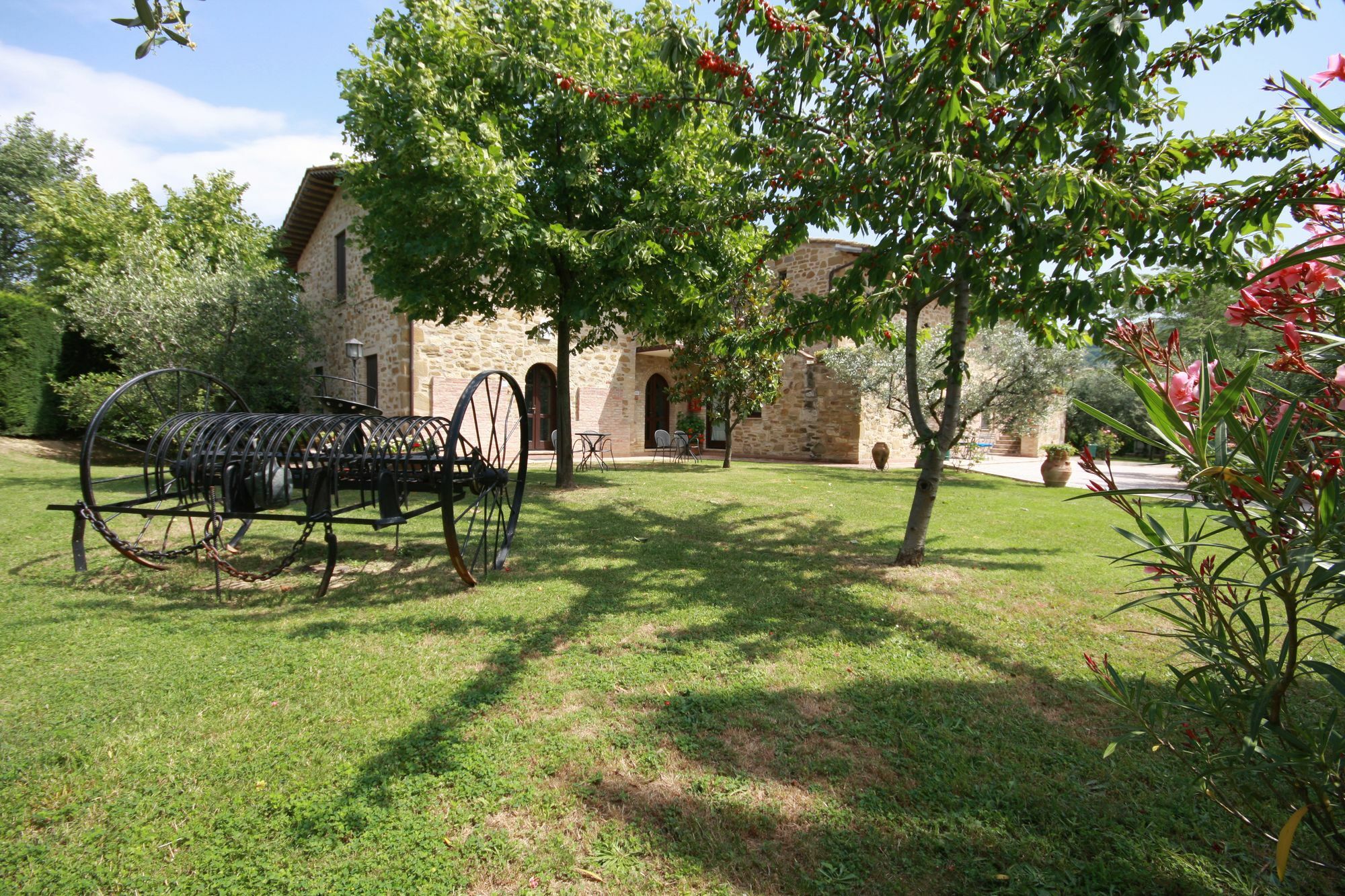 Santa Maria Degli Ancillotti Guest House Petrignano Exterior photo